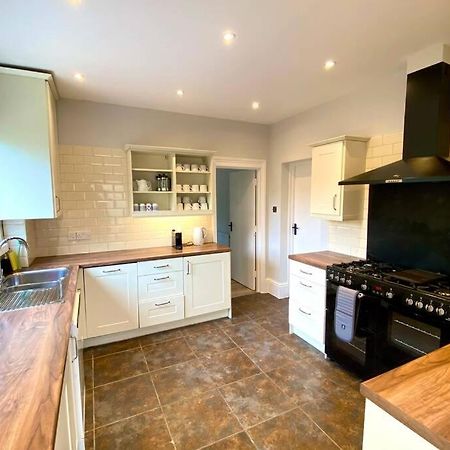 Cleveland House - Perfect For Beaches And Town. Борнмут Экстерьер фото