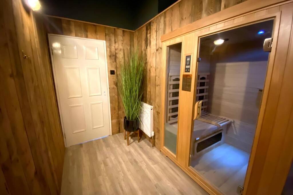 Cleveland House - Perfect For Beaches And Town. Борнмут Экстерьер фото
